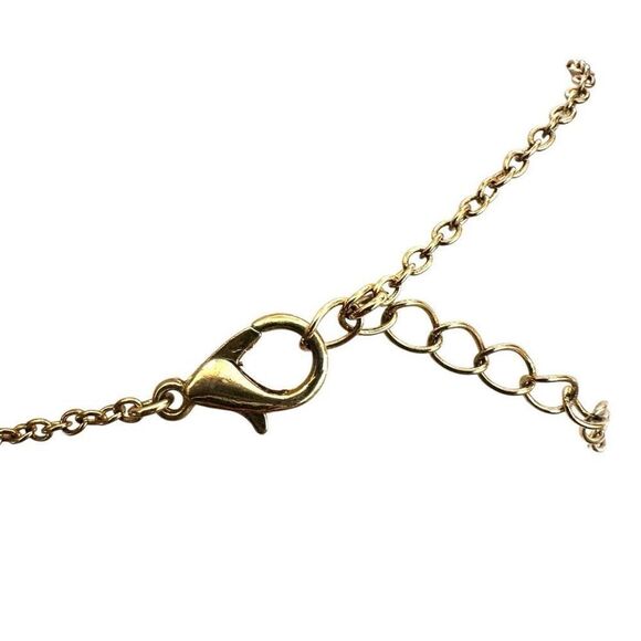 Gold tone lock and key charm chain bracelet - Picture 4 of 7